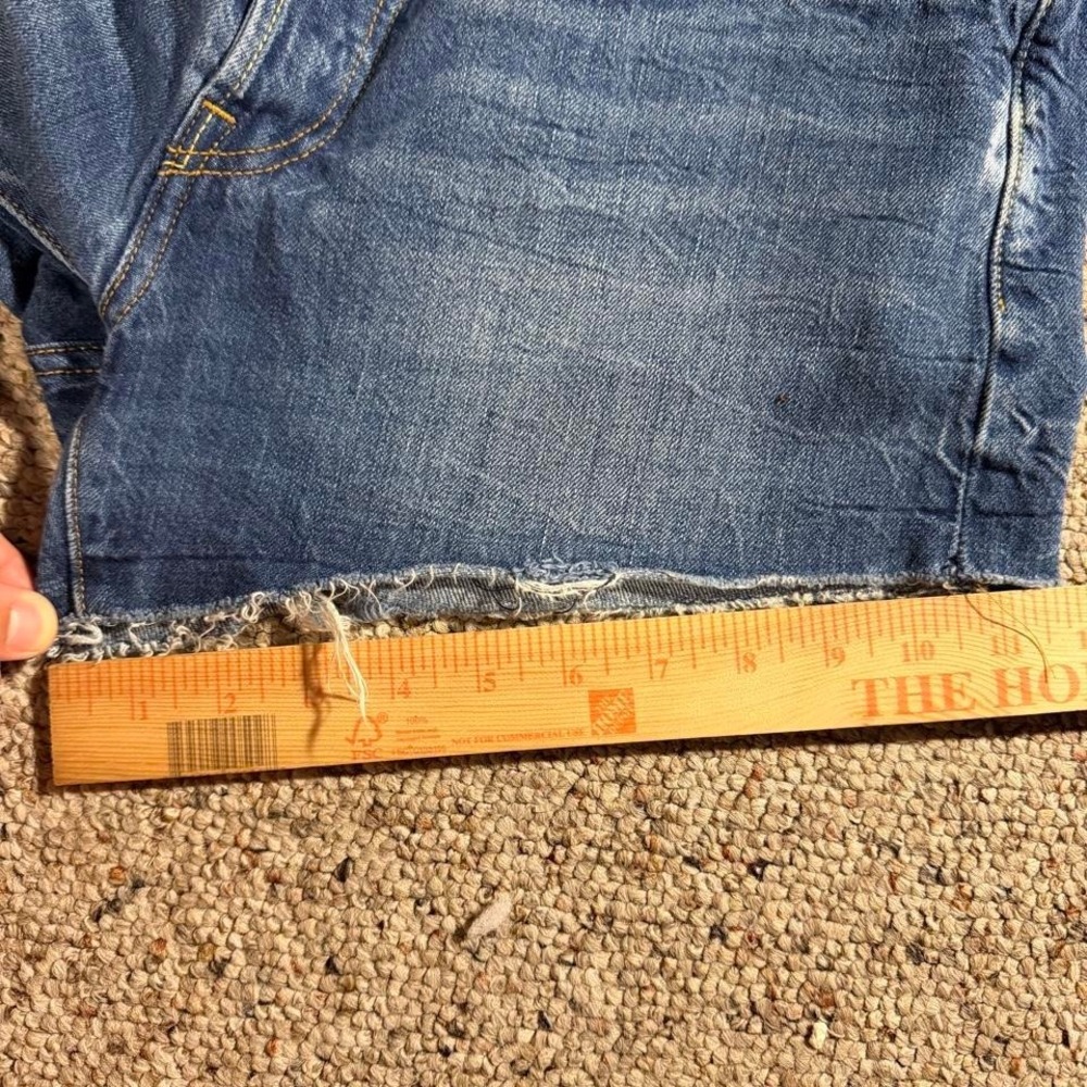 Vintage Levi's 501 XX light wash denim cutoff shorts button fly raw hem - Picture 6 of 7